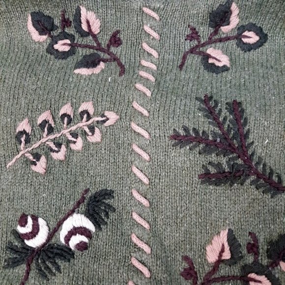 Christopher & Banks Sweater Women's Large GUC Wool Blend Fall Hand Embroidered - Picture 2 of 6